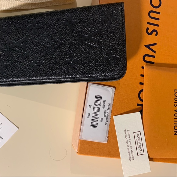 Louis Vuitton iPhone X case/wallet - Picture 4 of 4